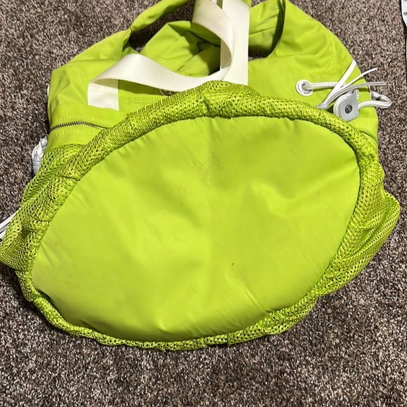 Yin To Yang Hobo  Lululemon bag - Picture 8 of 15